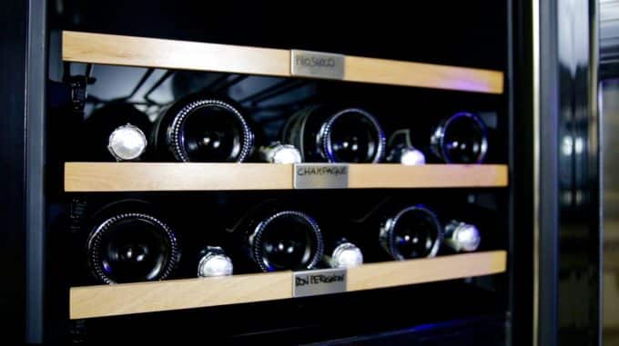 Wine Fridge 94 bottles Luxury Line, professional