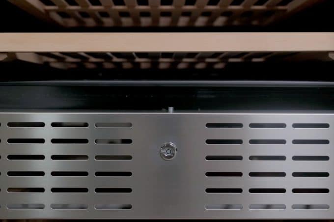 Professional Wine Fridge 177 bottles, compressor
