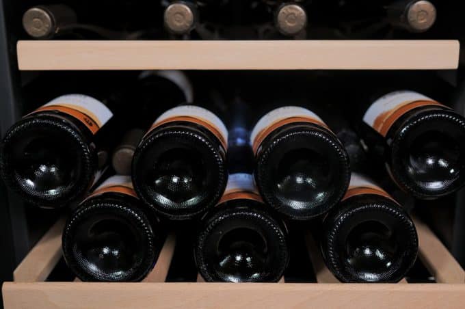 Wine cooler 73 bottles Design